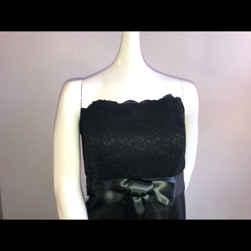 Midi Black Lace Dress - Picture 3 of 8